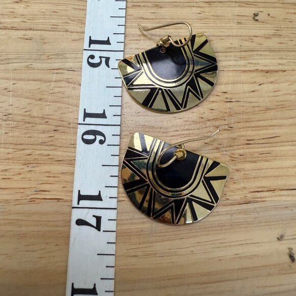 Laurel Burch Gold Tone Tribal Geometric Dangle Pierced Earrings - Picture 8 of 9